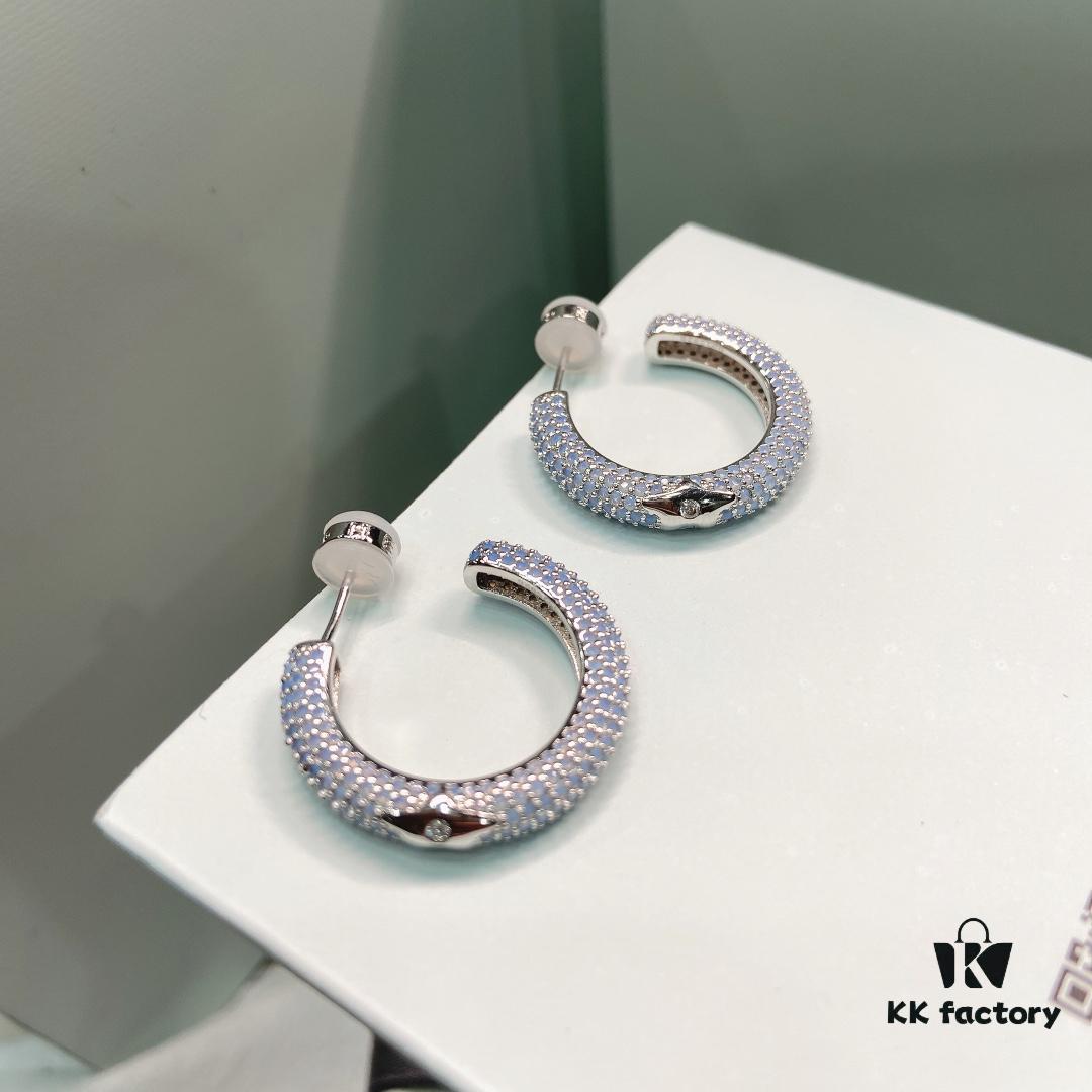 New Arrival He Fang Ocean Holiday Earrings, Niche Retro Minimalist Design Stud Earrings, High-End Ear Jewelry