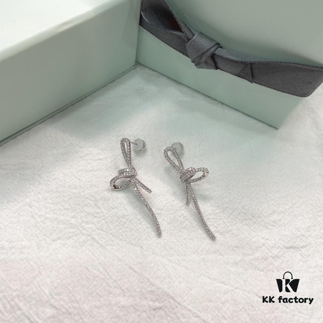 New Arrival He Fang Flying Ribbon Stud Earrings, Minimalist Luxury Unique Design Elegant Ear Jewelry Gift for Girlfriend