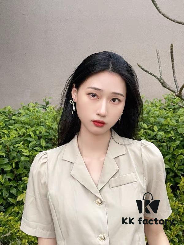 New Arrival ❤️ HEFANG Jewelry - Barbie ✨ New Collection Shiny Ribbon Stud Earrings, Three Colors Available