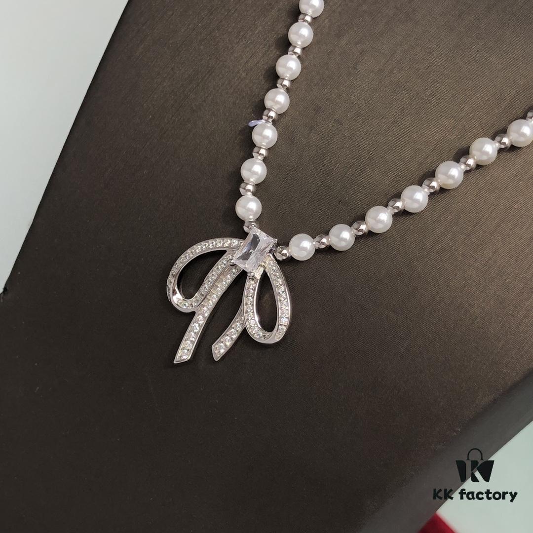 HEFANG Jewelry Elizabeth Bow Pendant Necklace