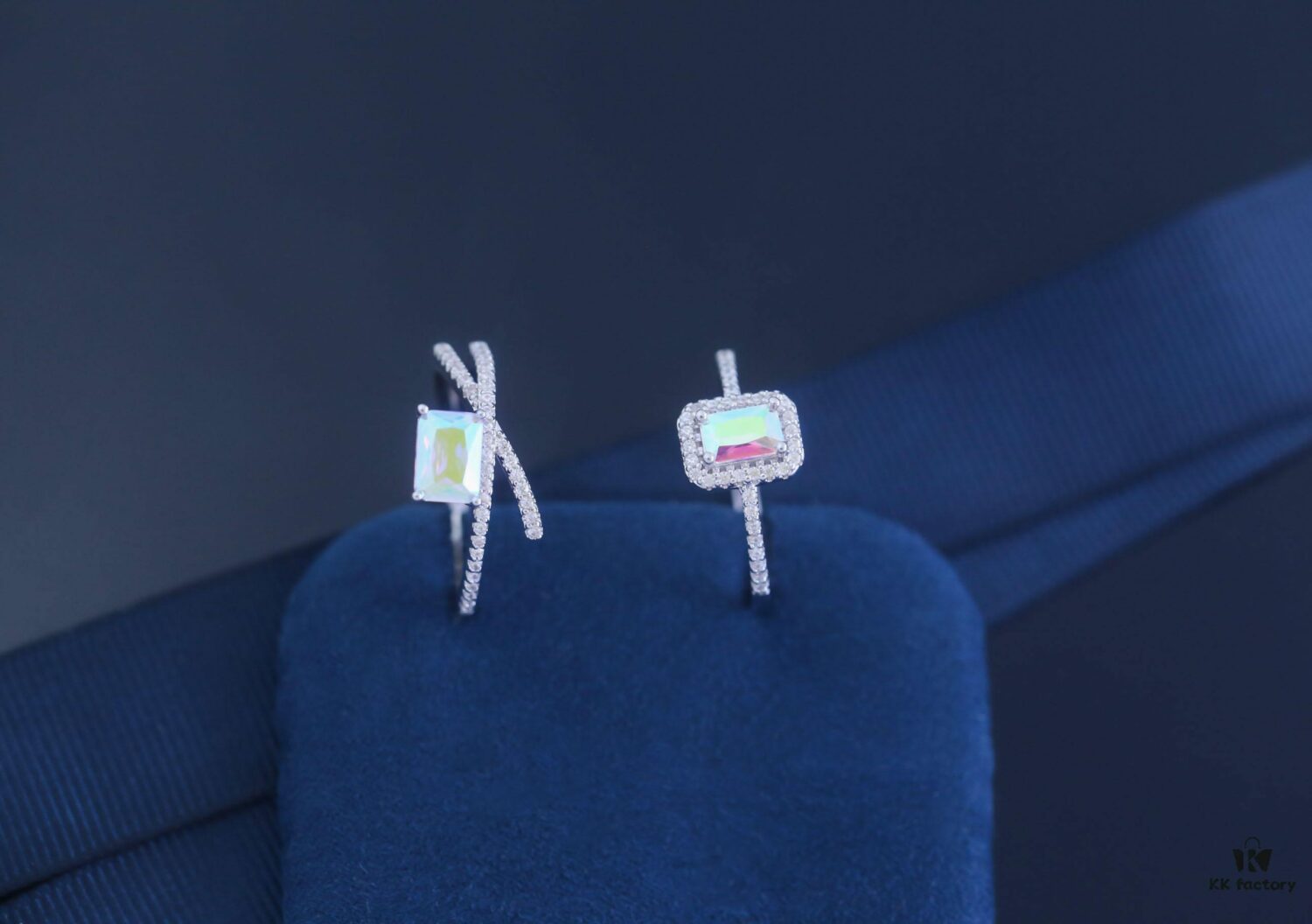 HEFANG Jewelry Aurora Ribbon Ring, Elegant French-Style Statement Ring for Women