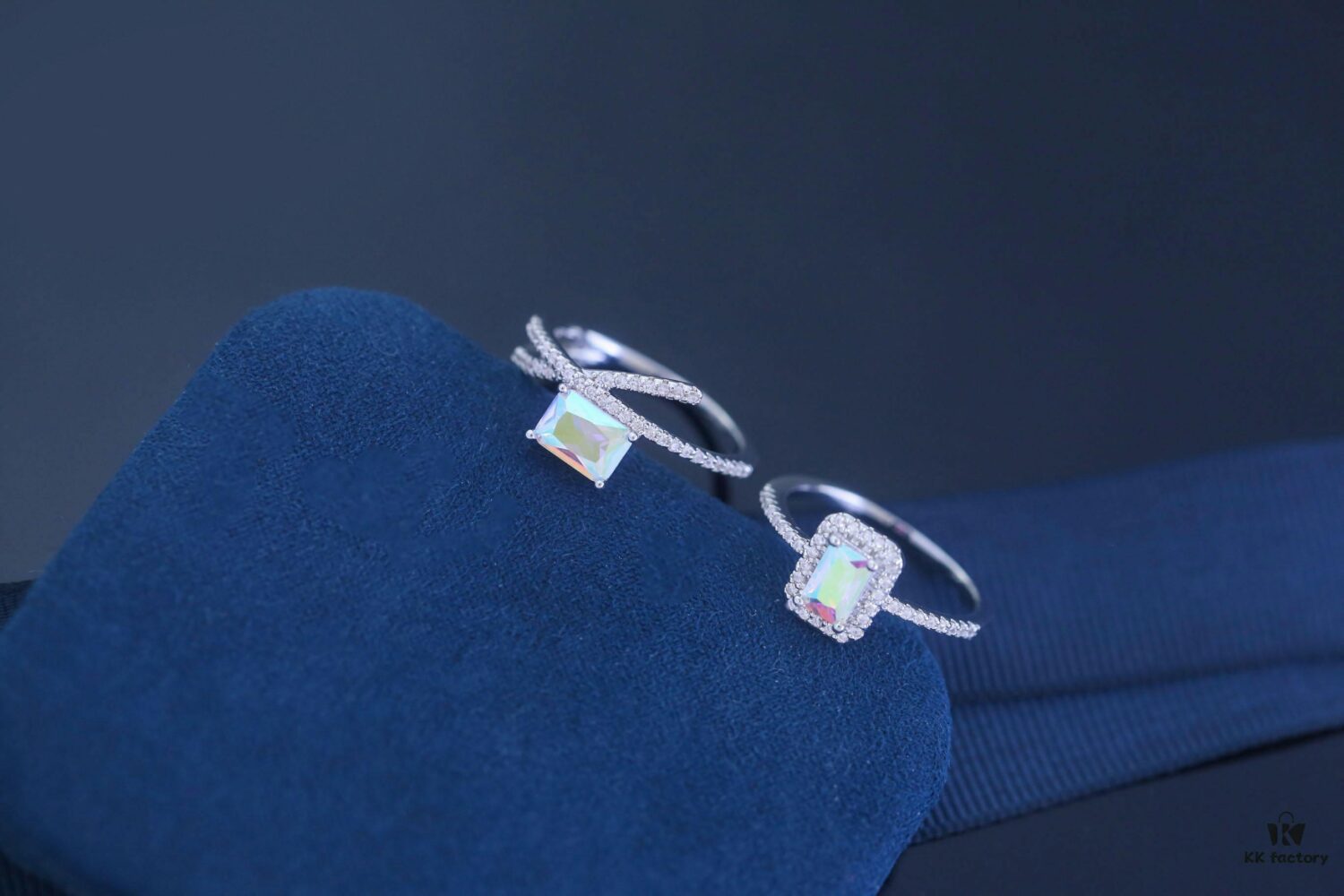 HEFANG Jewelry Aurora Ribbon Ring, Elegant French-Style Statement Ring for Women