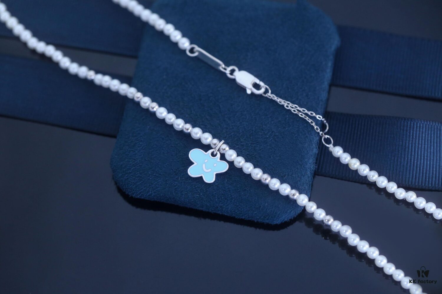 New Launch: HEFANG Xiao Hua Pendant Short Necklace, Collarbone Chain, Original Design Jewelry Gift
