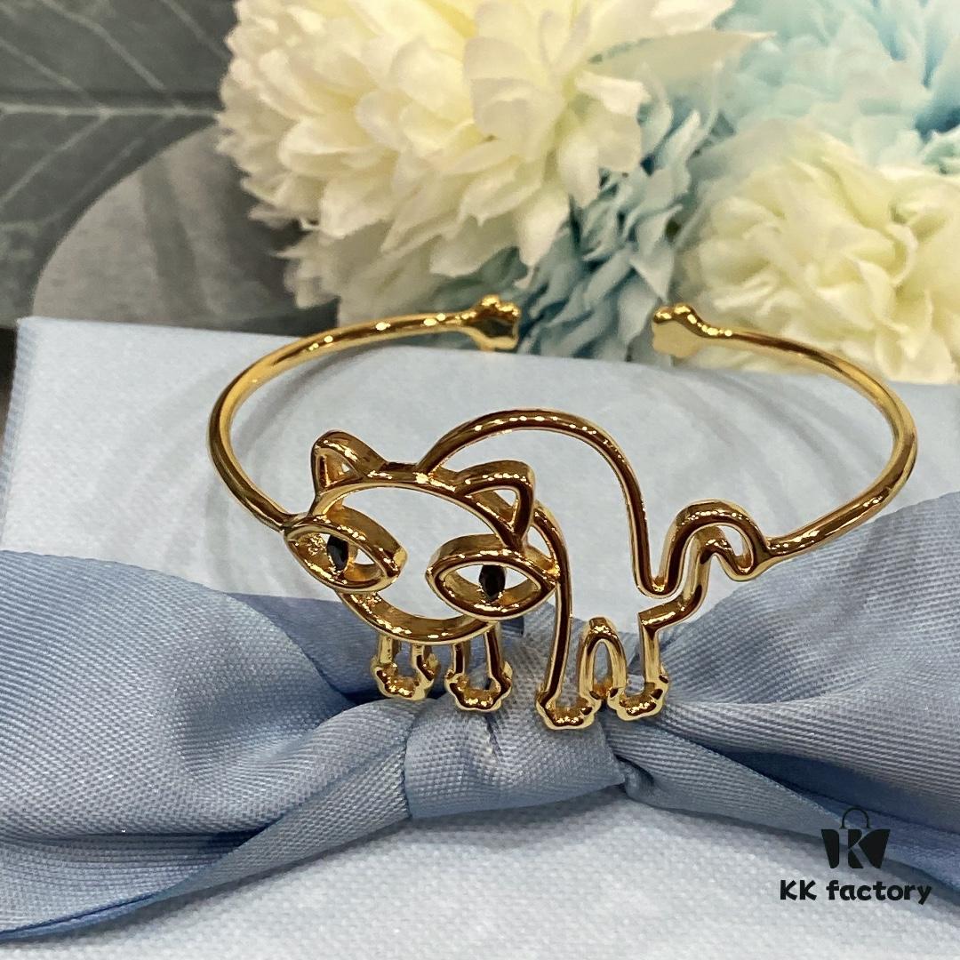 He Fang Cat Ear Cuffs Bracelet Non-Pierced Earrings