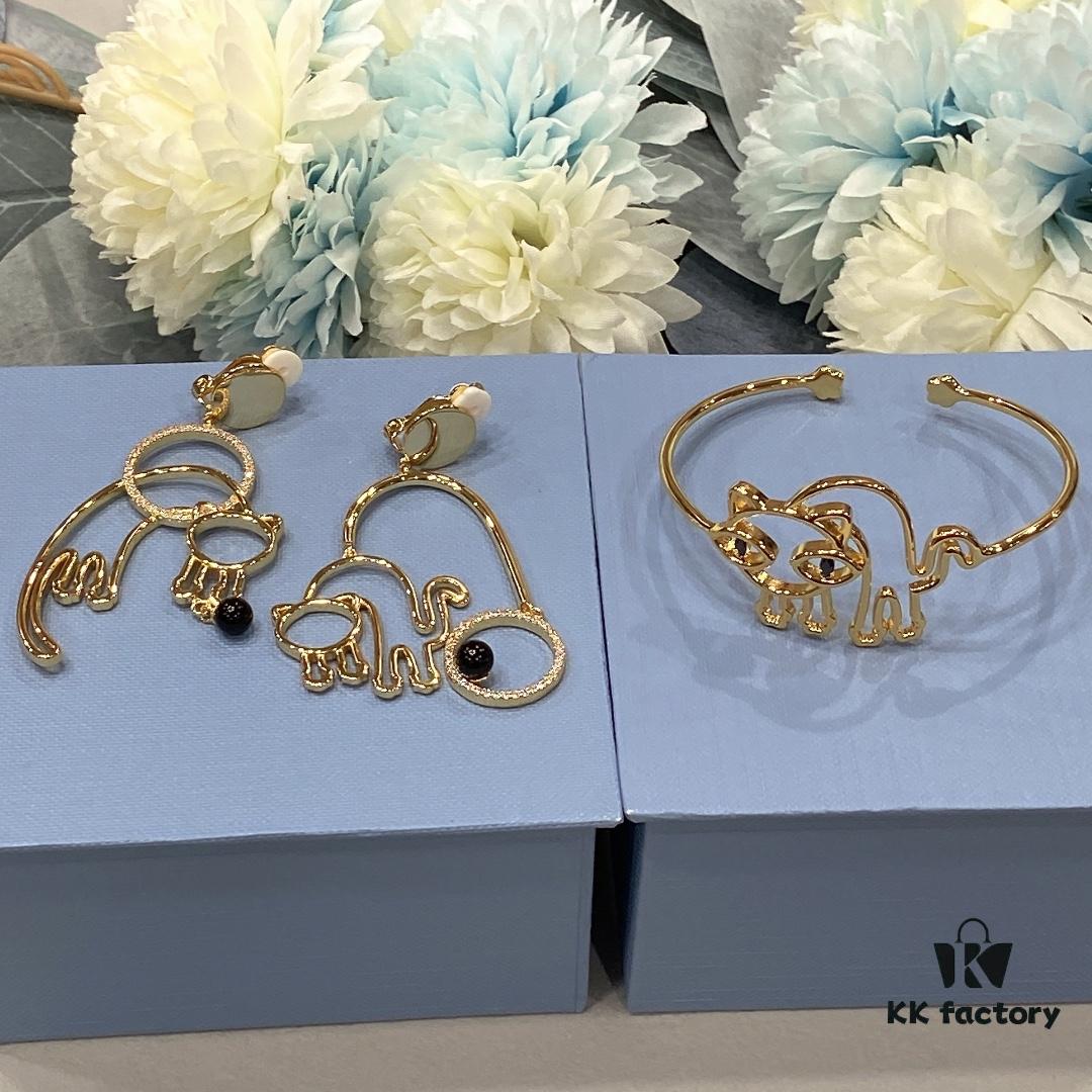 He Fang Cat Ear Cuffs Bracelet Non-Pierced Earrings