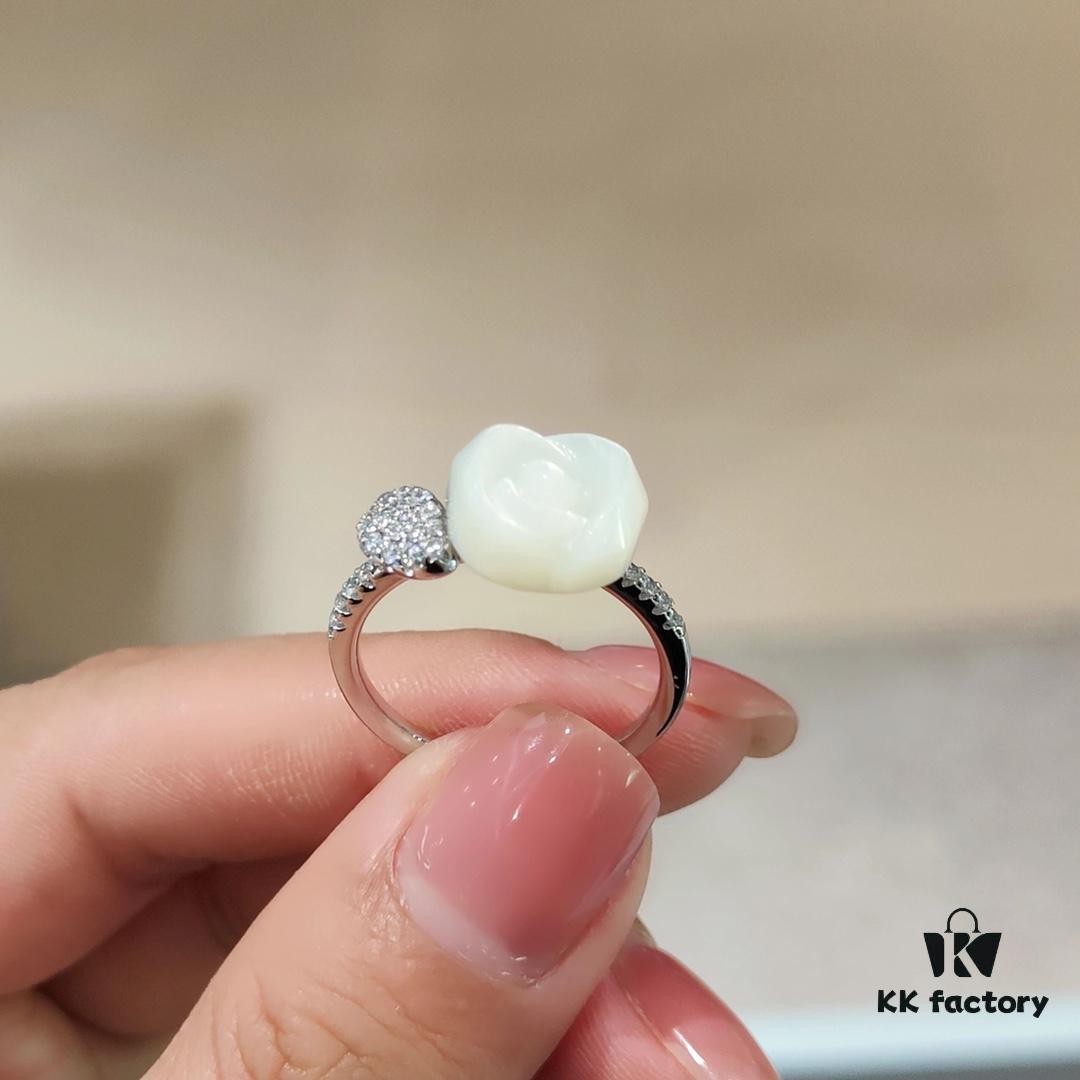 HEFANG White Rose Ring