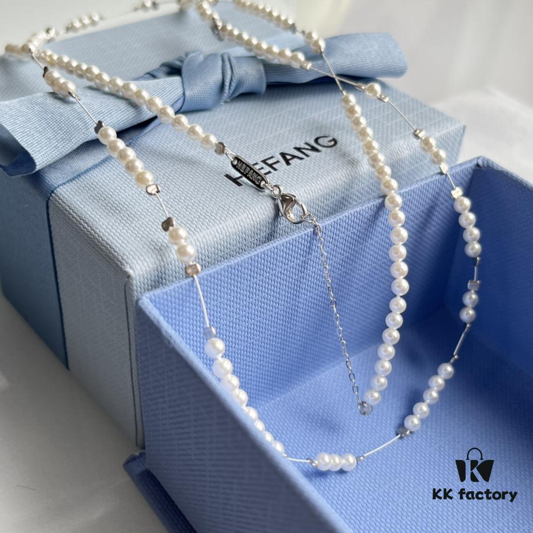 HEFANG Jewelry Product Share | Shattered Star and Moon Necklace/Bracelet, Clearly Interpreting the Romance of the Universe! The Fragmented Sparkles Are So Atmospheric! The Necklace Offers Versatile Styling: Long Necklace, Waist Chain, Double-Layer Collar Chain, or Multi-Layer Bracelet…