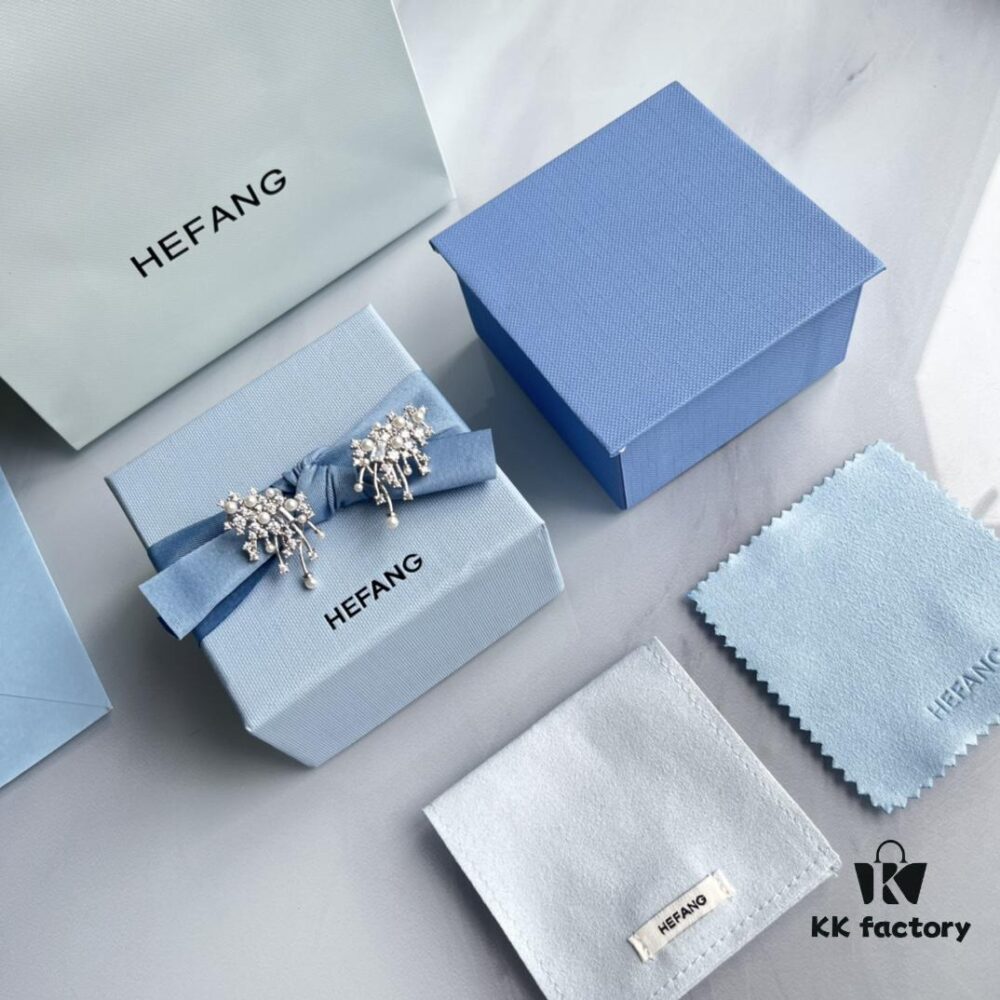HEFANG Jewelry Product Share | Nebulae Sparkling Earrings