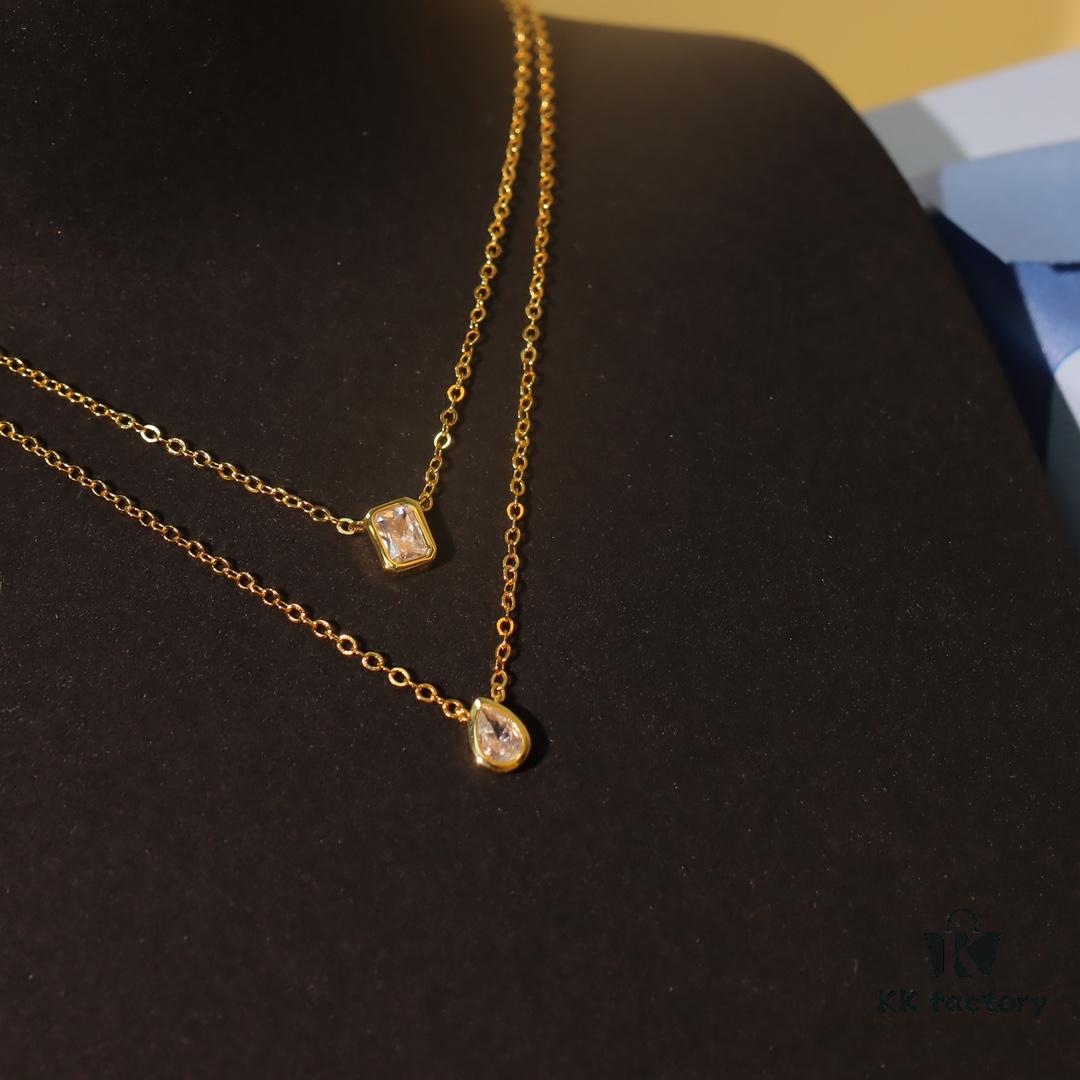 He Fang New Arrival Mini Lustrous Necklace and Stud Earrings