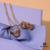 He Fang New Arrival Mini Lustrous Necklace and Stud Earrings