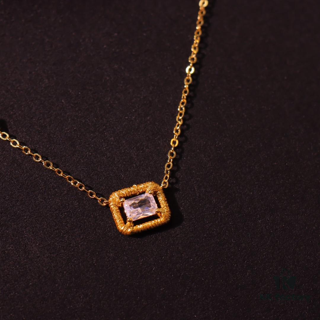 He Fang Jewelry Handmade Woven Necklace and Stud Earrings