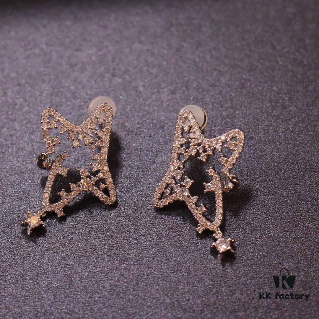 He Fang New Shiny Star Stud Earrings