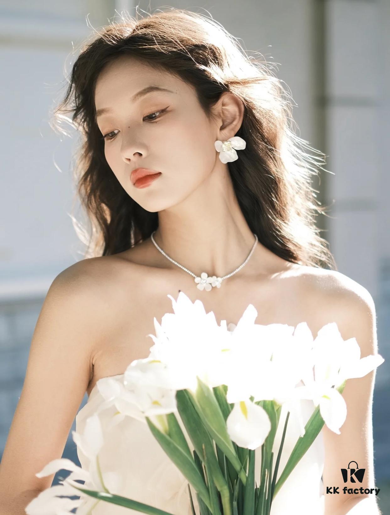 Garden Series - Stunning in Real Life, Favored by Numerous Celebrities