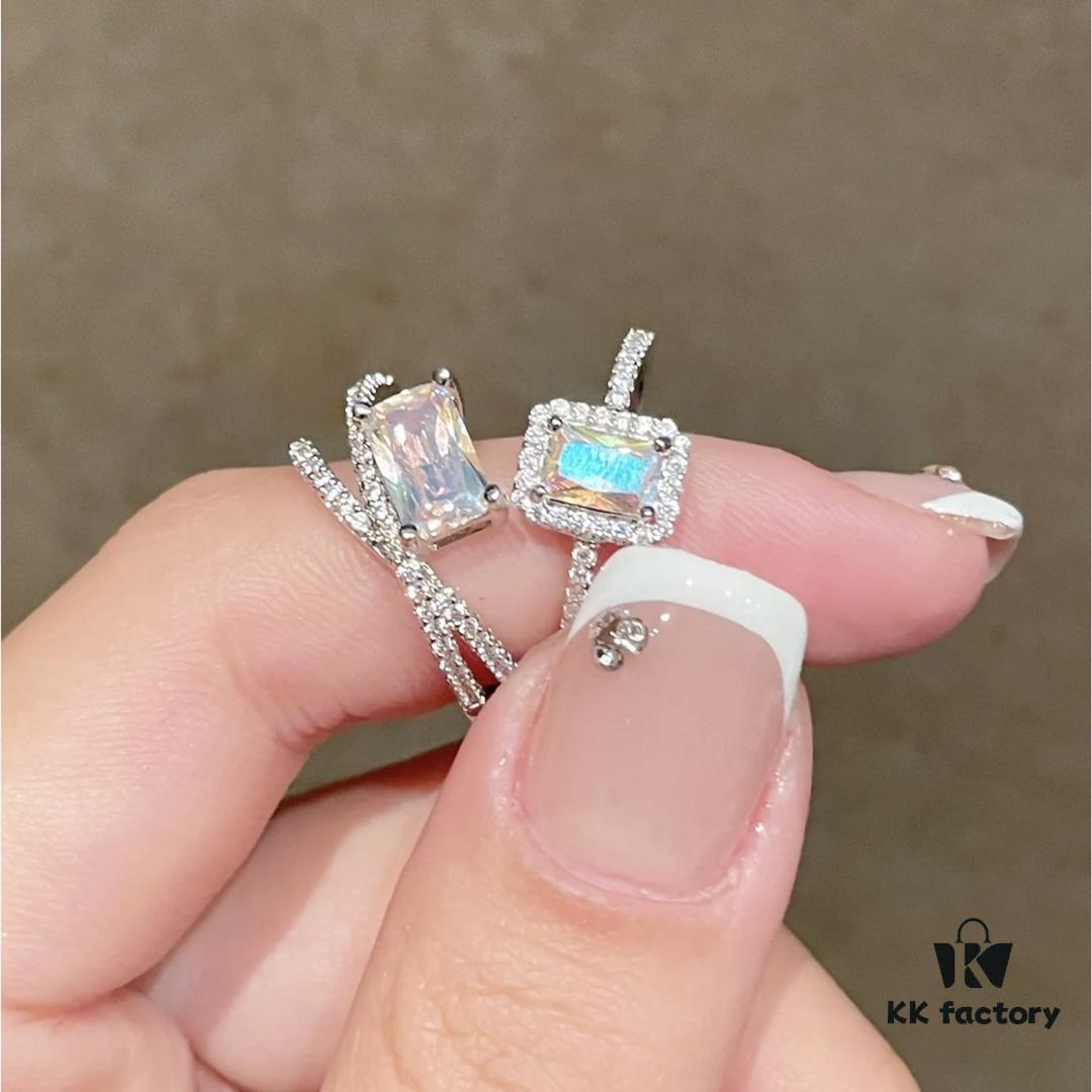 Aurora Sugar Cube Series - Zircon Surrounding Transparent Cube Stone