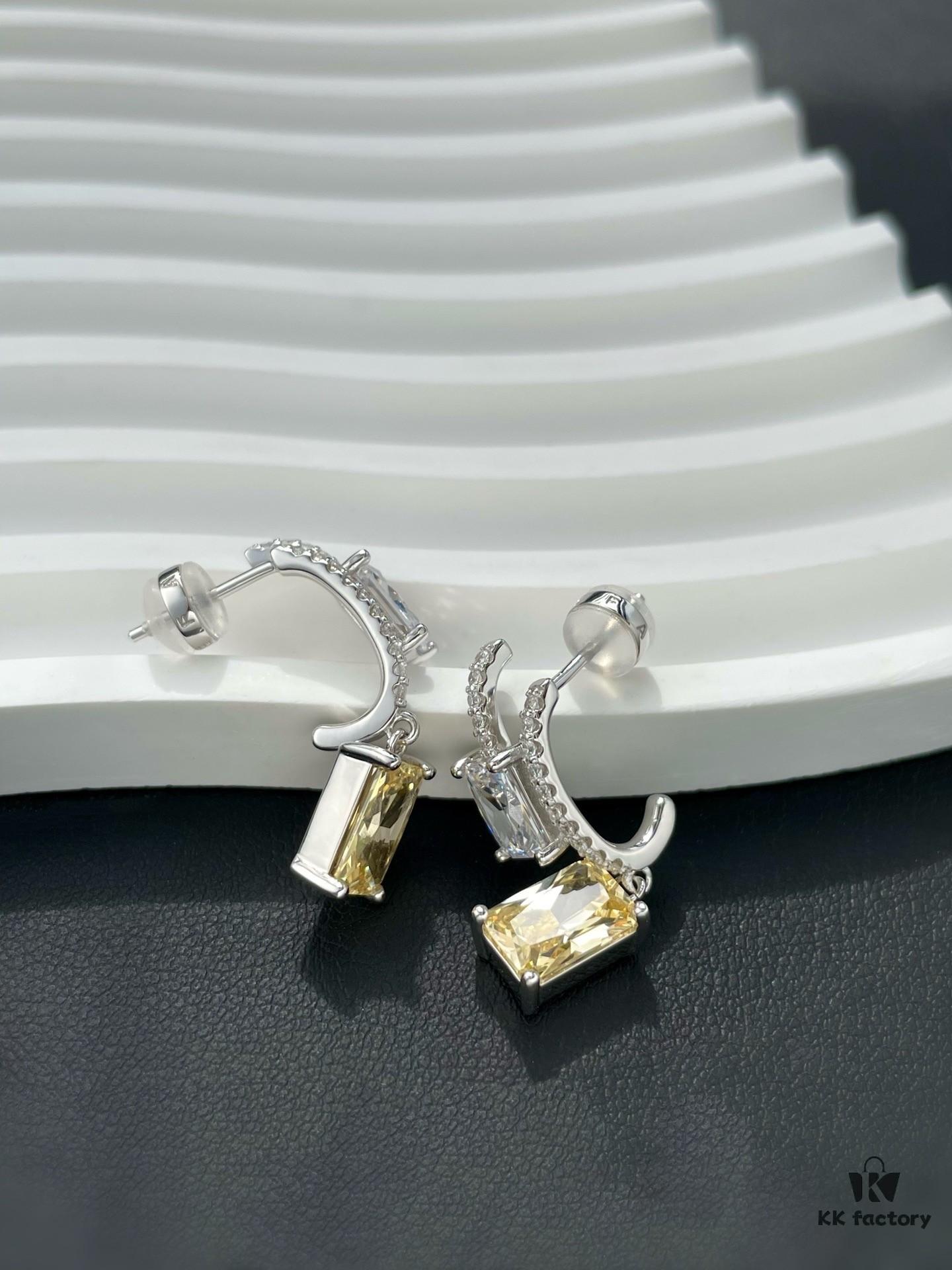 He Fang Aurora Glow Cube Sugar Series - Lucky Aurora S925 Sterling Silver Earrings