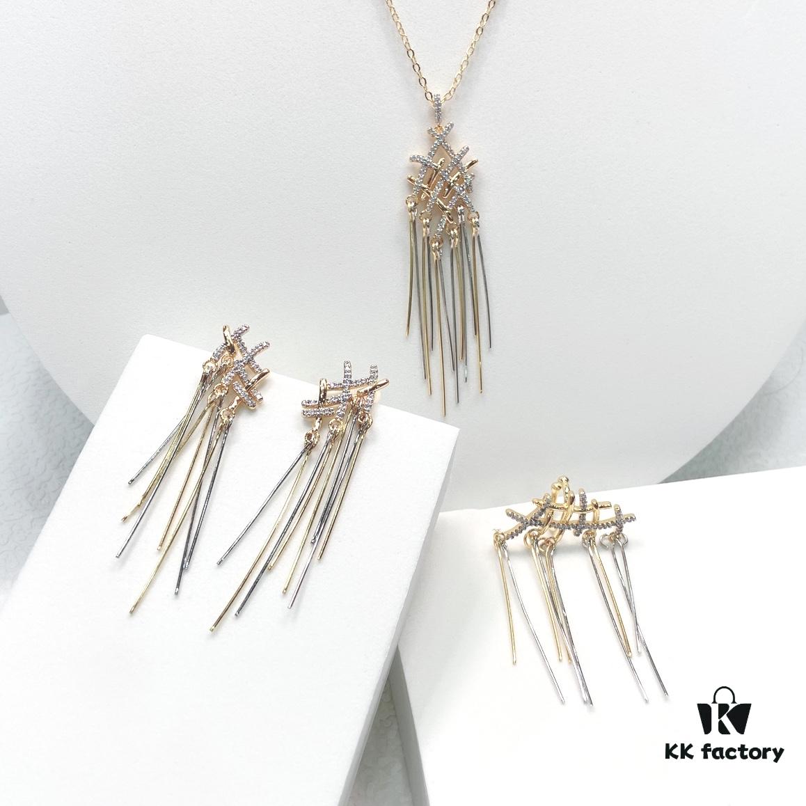 New Arrival He Fang Holiday Woven Tassel Set