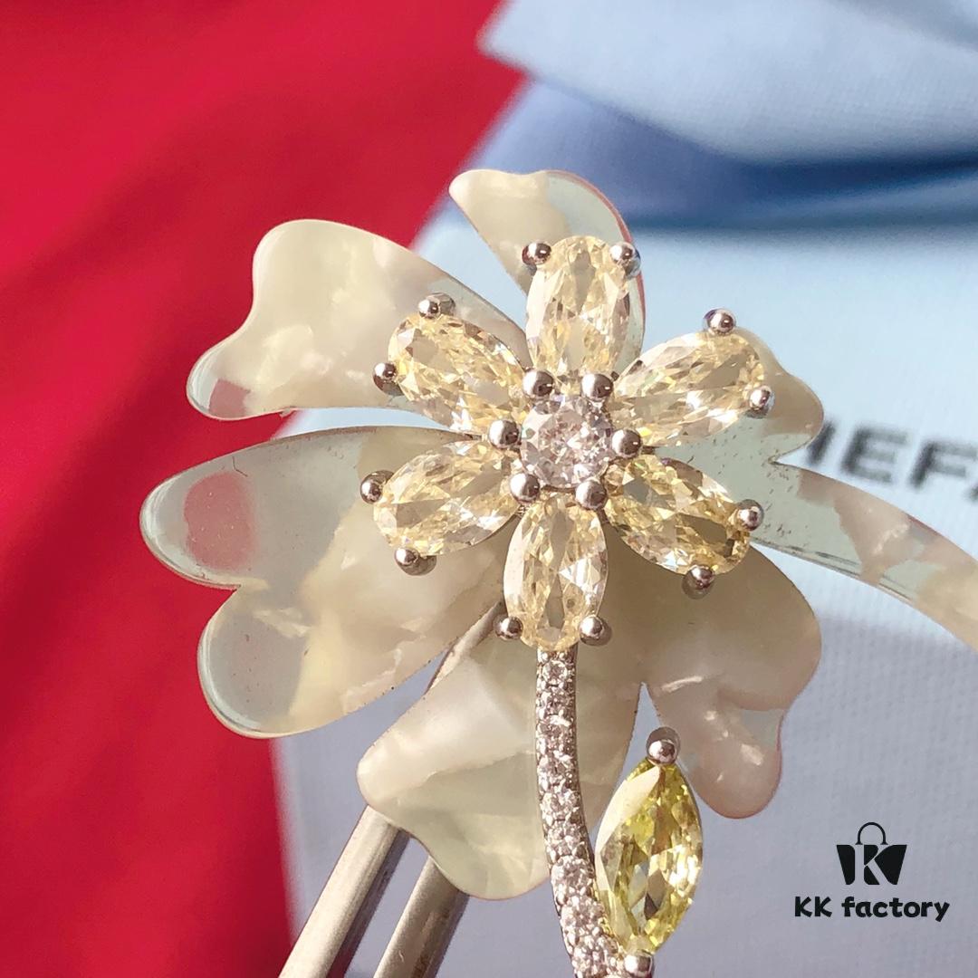 HEFANG Jewelry Blossom Rose Earrings