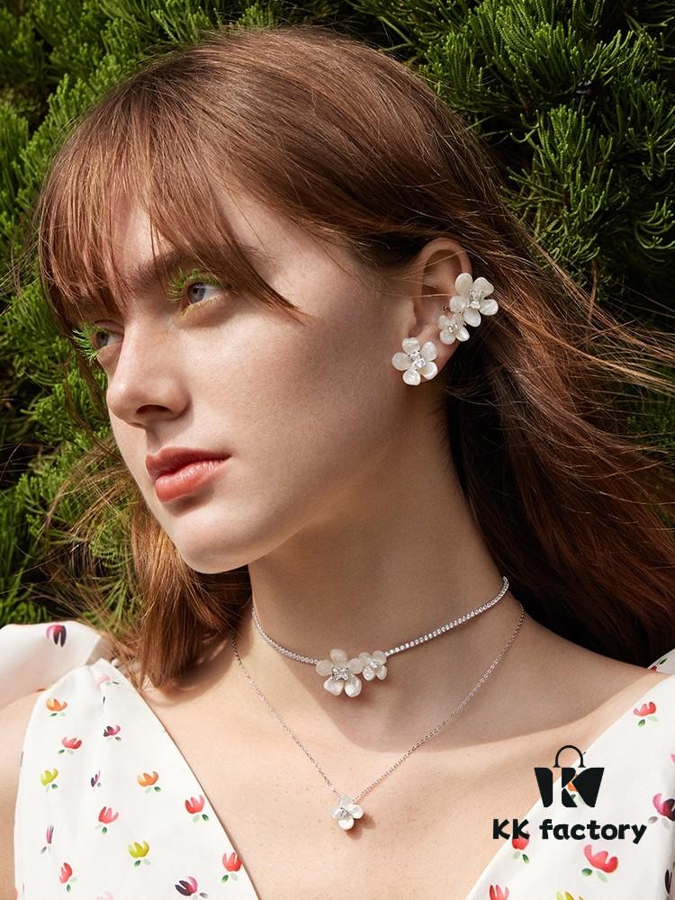 HEFANG He Fang Freesia Flower Cluster Stud Earrings, Minimalist Clip-On Earrings, Cartilage Earrings for Non-Pierced Ears, Women's Ear Jewelry