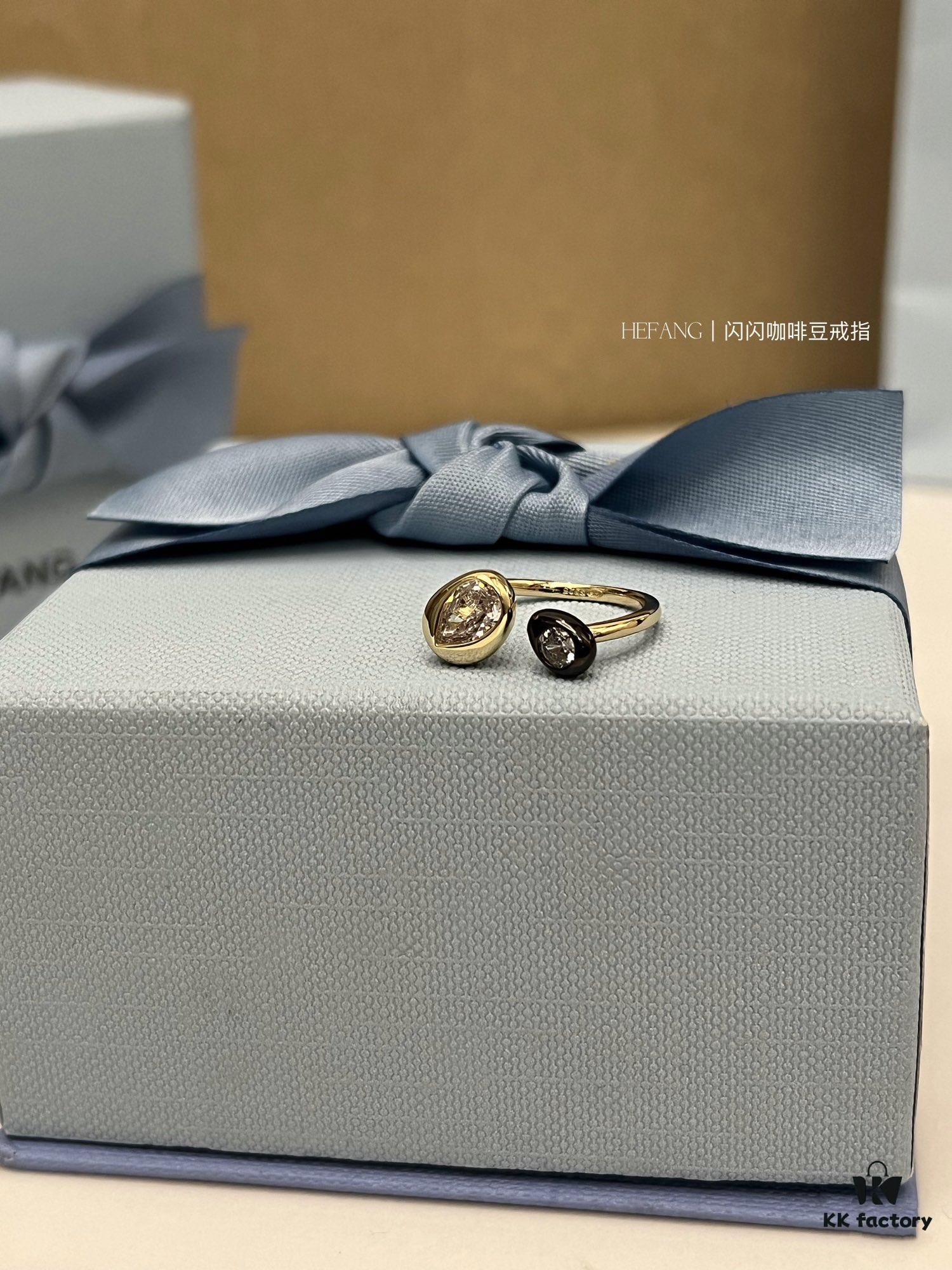 Sparkling Coffee Bean Ring