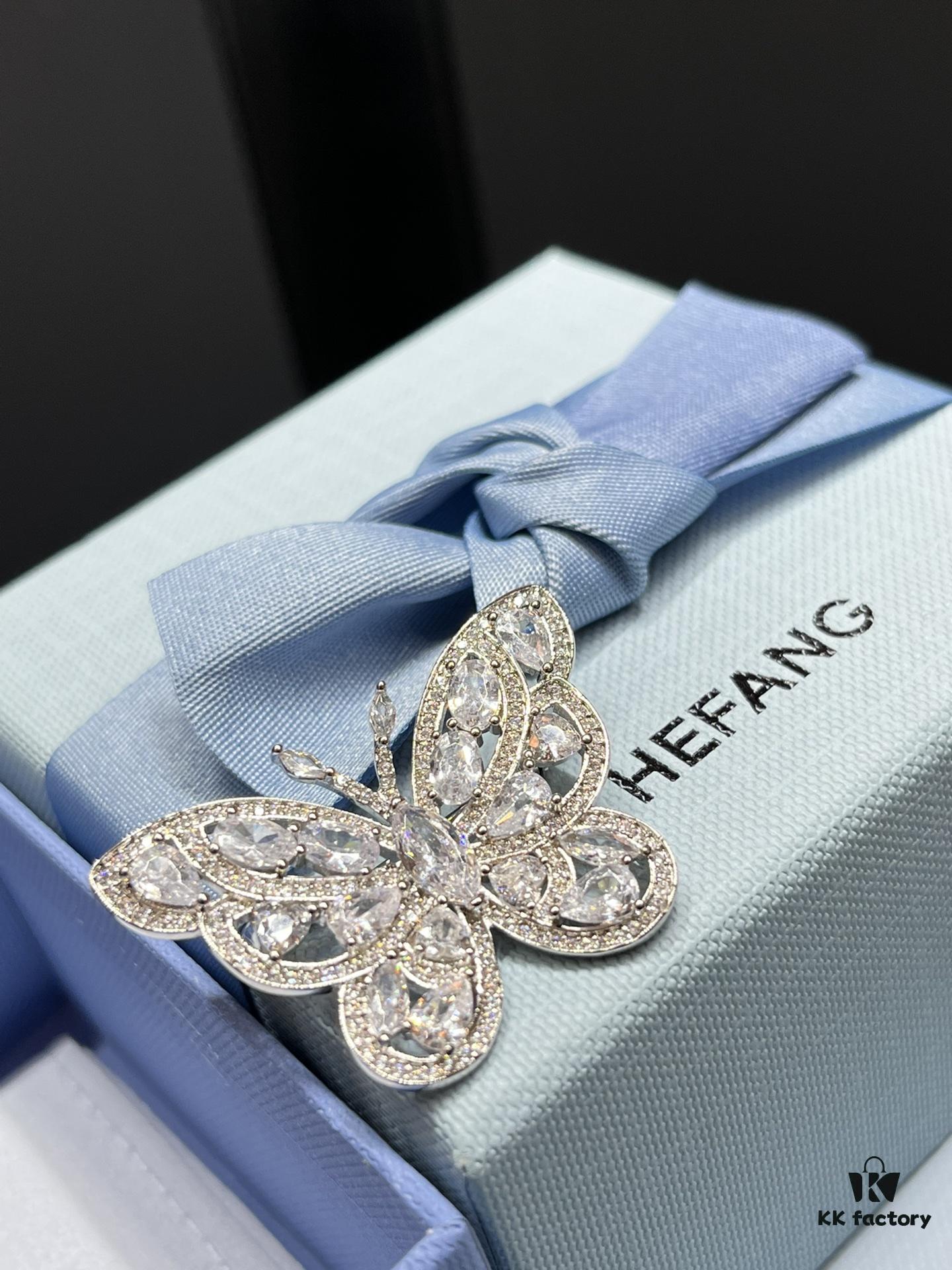 I Guess Your Coat Is Missing a Brooch 🔷【HEFANG】Hefang Brooch, Same Silver Material as Counter