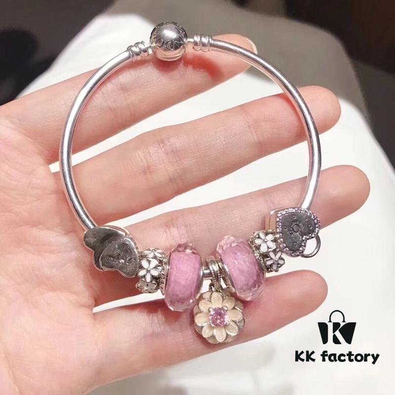 Pandora Pandora Silver Wire Pink Flower Blossom 🌺 New Arrival! Made with Counter Materials, Perfect 1:1 Craftsmanship, Quality Comparable to Authentic Store! Silver Wire Pink Faceted Crystal, Cherry Blossom Spacer Beads, Heart-to-Heart 💕, Pink Diamond Flower Pendant, S925 Silver with Original Packaging!