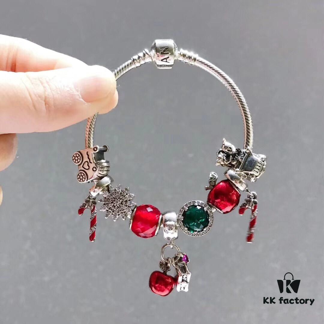 Pandora Disney Snow White Apple and Heart Christmas Limited Edition Bracelet - Red and Green Color Block Design, Imitation Cabinet Quality with S925 Sterling Silver