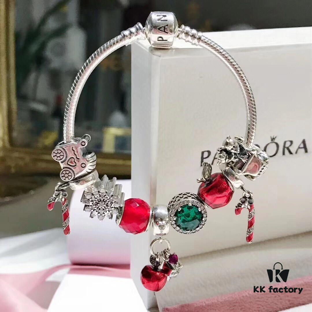Pandora Disney Snow White Apple and Heart Christmas Limited Edition Bracelet - Red and Green Color Block Design, Imitation Cabinet Quality with S925 Sterling Silver