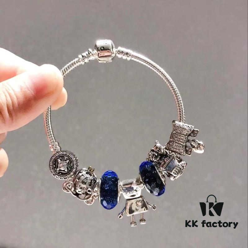 Pandora Pandora Blue Bella New Arrival! Made with counter materials, perfectly crafted one-to-one, quality comparable to official store! Sparkling blue faceted glass, fairy tale pumpkin carriage, lucky coin charm, fully diamond-encrusted 'cure-all', Mickey car 🚗, paired with robot 🤖️ Bella pendant. S925 silver comes with official packaging! 🍃🌺