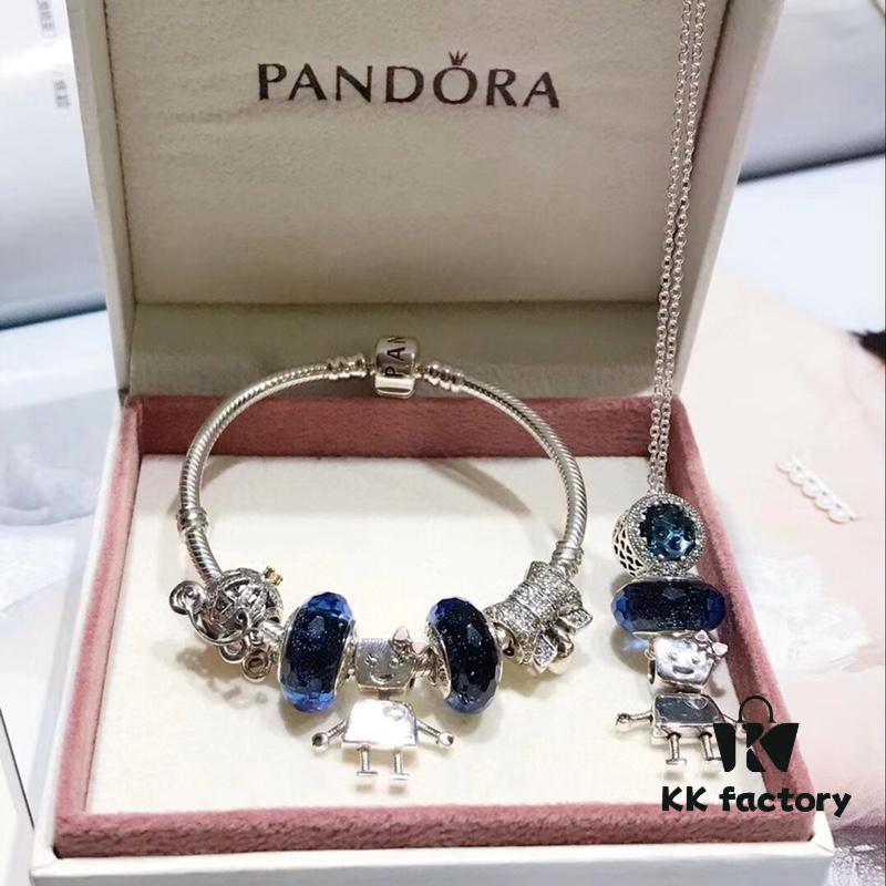 Pandora Pandora Sparkling Blue Bella Set New Arrival! One-to-one Perfect Craftsmanship Using Counter Materials, Quality Comparable to Official Counter! Sparkling Blue Faceted Glass, Fairy Tale Pumpkin Carriage, Shiny Diamond-Cut Black Cat Eye, Fully Diamondbed 'Cures All', Paired with Robot 🤖️ Bella Pendant. S925 Silver Comes with Official Packaging!