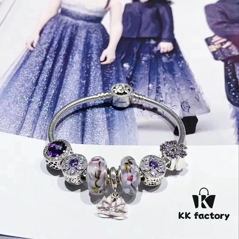Pandora Cherry Blossom 🌸 Violet Lotus New Arrival! Crafted with authentic boutique materials, perfectly replicating the original design, quality comparable to official retail. Featuring cherry blossom purple glass beads, sparkling amethyst zirconia beads, pink-to-purple gradient flowers 🌺, double-layer lotus pendant, made in S925 silver and comes with official packaging!