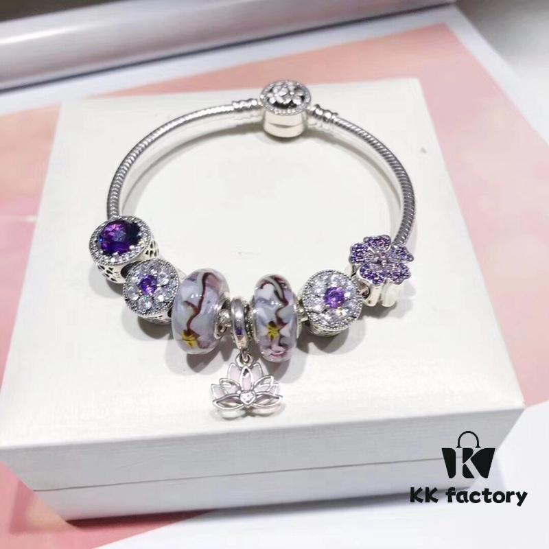Pandora Cherry Blossom 🌸 Violet Lotus New Arrival! Crafted with authentic boutique materials, perfectly replicating the original design, quality comparable to official retail. Featuring cherry blossom purple glass beads, sparkling amethyst zirconia beads, pink-to-purple gradient flowers 🌺, double-layer lotus pendant, made in S925 silver and comes with official packaging!