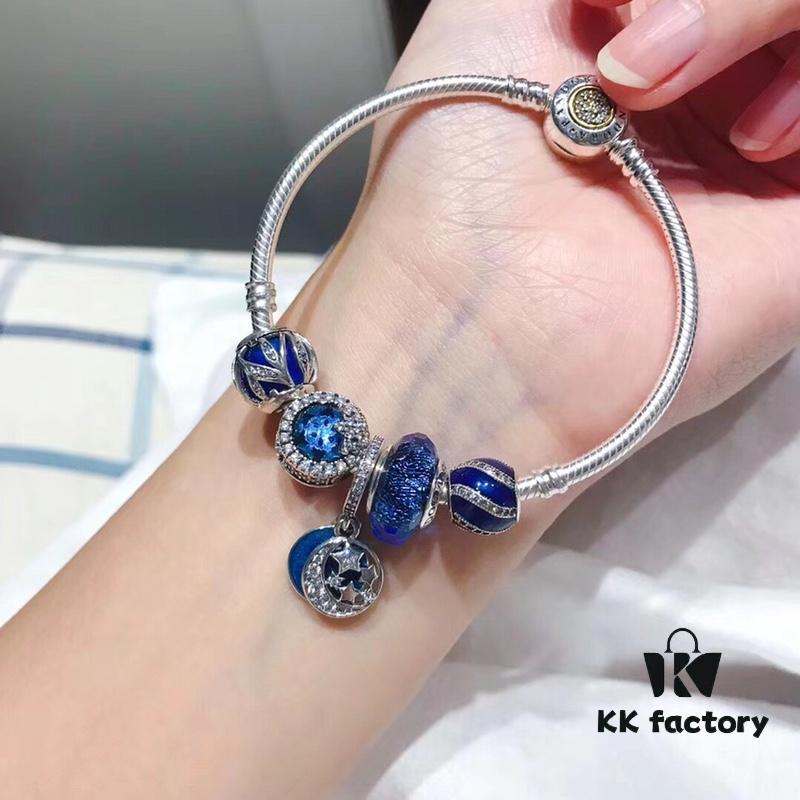 Pandora Pandora Blue Star and Moon New Arrival! Highest Quality on Market, Supports Counter Cleaning! Made with Authentic Counter Materials, Perfect 1:1 Craftsmanship! Imported Thai Original Silver Wire with Brilliant Blue Cat's Eye Snowflake Beads, Light of Love Bead, Blue Lucky Charm Bead, Star and Moon Pendant. S925 Silver with Official Packaging!