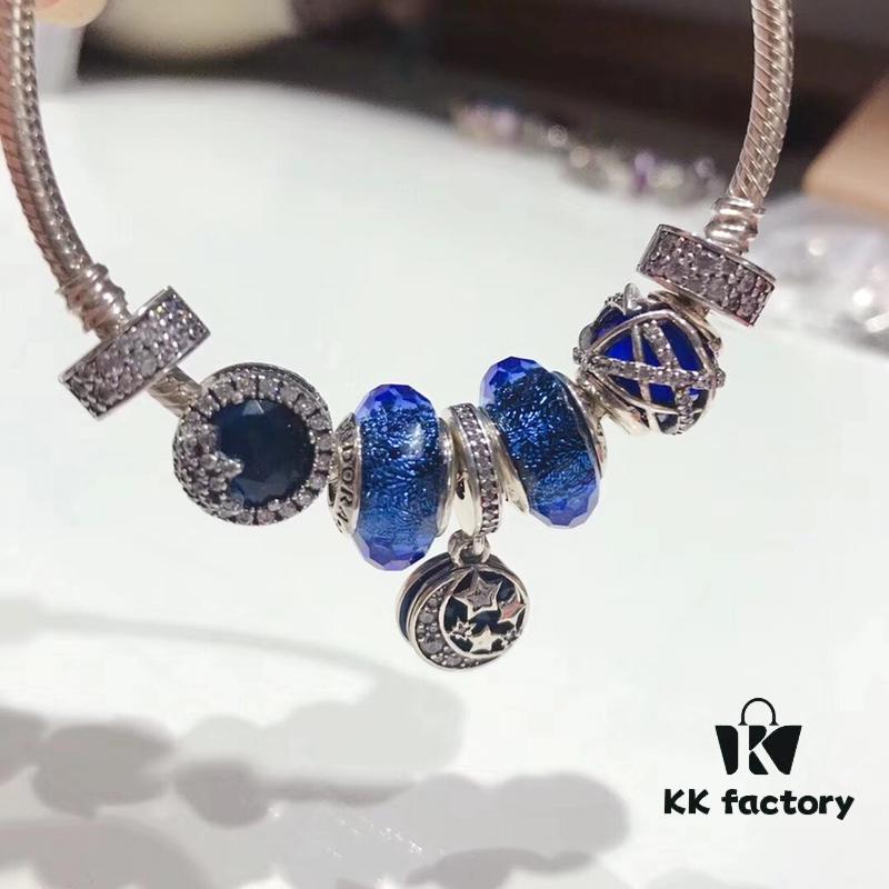 Pandora Pandora Silver Blue Night Sky 🌃 New Arrival! Highest Quality on Market, Compatible with Official Store Cleaning! Made with Cabinet Materials for Perfect 1:1 Replication! Imported Original Thai Silver Wire Iridescent Blue Glass, Sparkling ✨ Snowflakes ❄️, Galaxy 🌌 Vortex, Rhinestone Clasp, Night Sky Pendant, S925 Silver with Official Packaging! 🍃🌺
