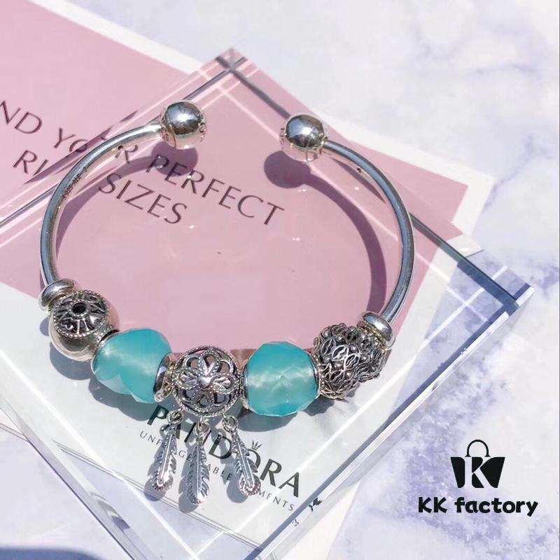 Pandora Mint Pink Heart Dream Catcher New Arrival! Mint-toned heart-shaped glass bead, Kiss of Love charm, romantic dream catcher pendant, crafted with S925 silver and matching boutique packaging