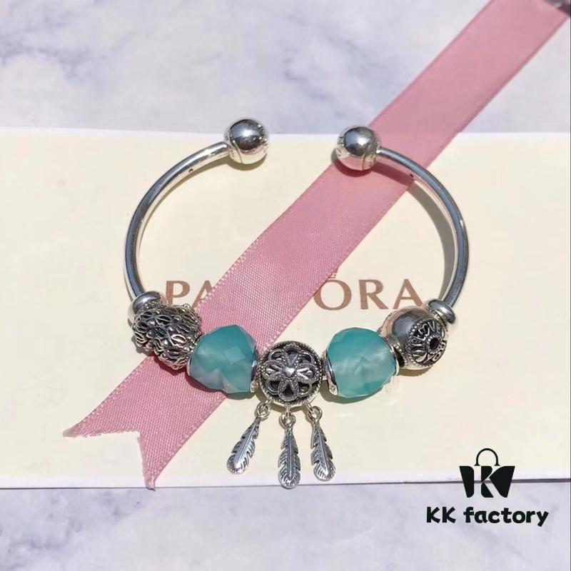 Pandora Mint Pink Heart Dream Catcher New Arrival! Mint-toned heart-shaped glass bead, Kiss of Love charm, romantic dream catcher pendant, crafted with S925 silver and matching boutique packaging