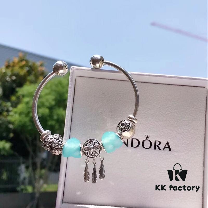 Pandora Mint Pink Heart Dream Catcher New Arrival! Mint-toned heart-shaped glass bead, Kiss of Love charm, romantic dream catcher pendant, crafted with S925 silver and matching boutique packaging