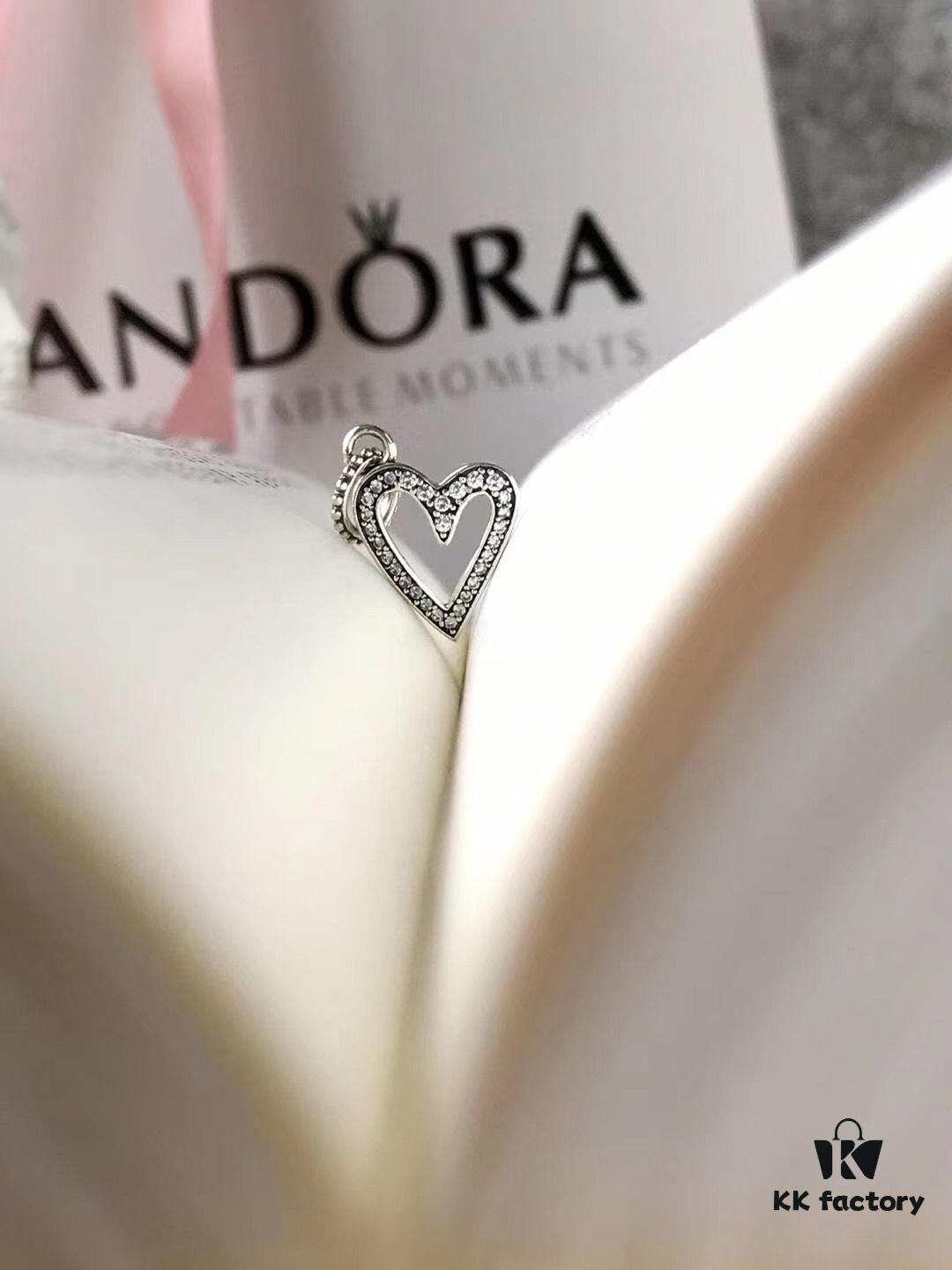 Cherish the Moment, Shine with Love ❤️ Authentic Pandora 925 Sterling Silver Openwork Minimalist Heart Necklace