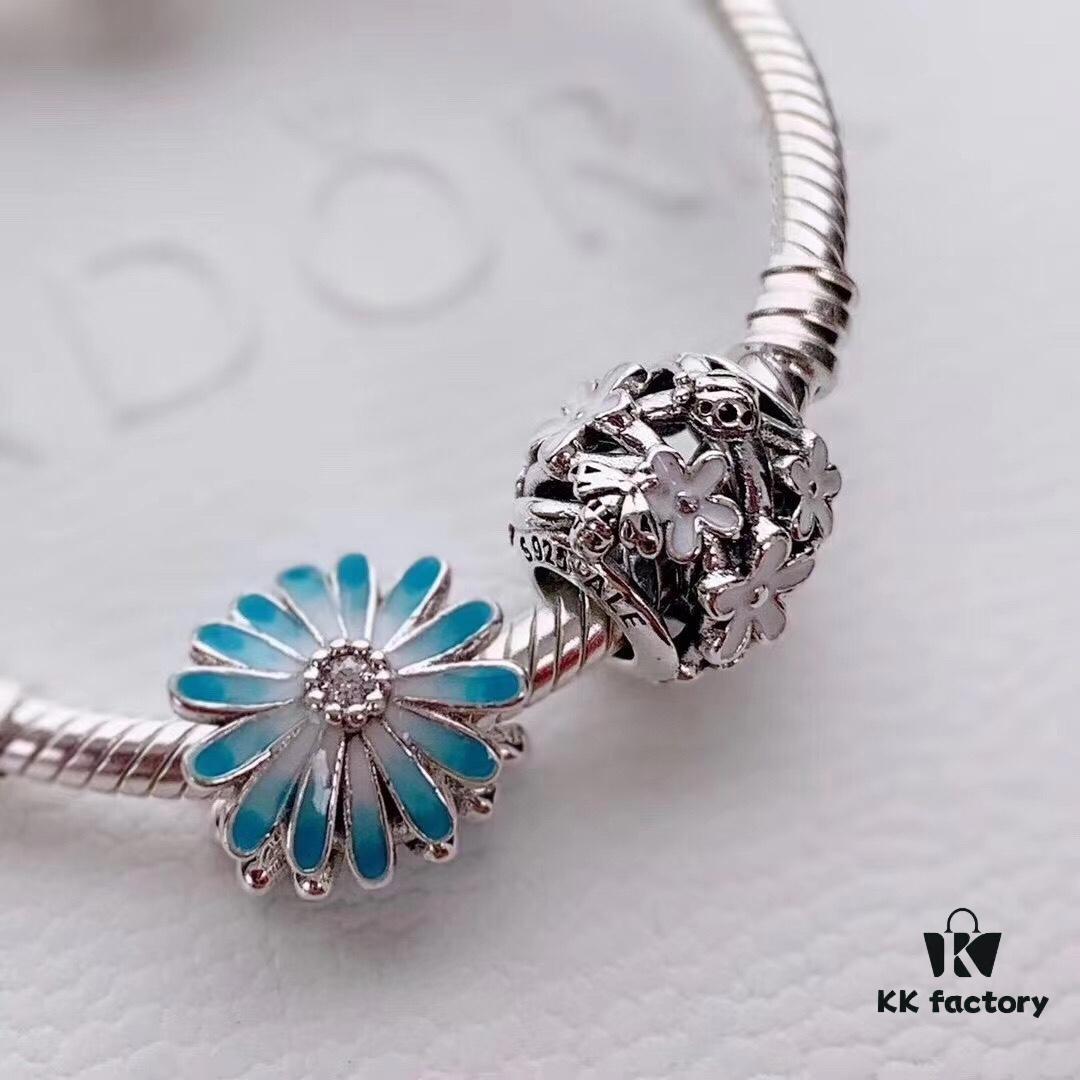 Pandora 2020 Garden Collection 'Fresh Daisy' Bracelet Set (Kids Size 13-16cm) - Blue Enamel Daisy Design