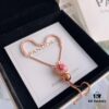Pandora 2020 Newest Garden Collection 'Pink Daisy' Bracelet Set - Rose Gold Adjustable Bracelet, Fresh and Elegant, Perfect for Wearing or Gifting