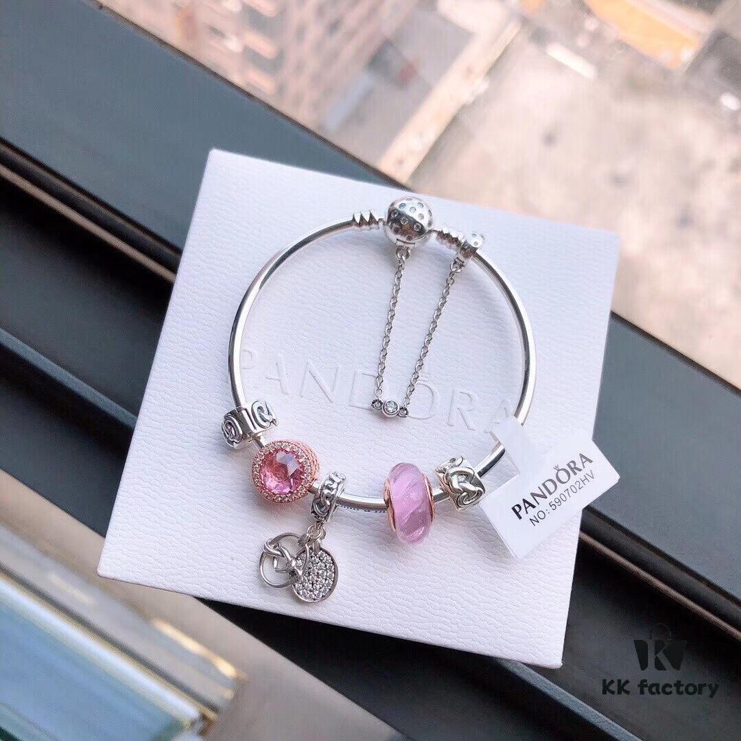 Bestseller Alert 🔥 Official Website Same Style Pandora 'Pink Love' Newest Bracelet Set, Sweet, Romantic and Elegant 🌷 A Knot of Love 💕 Connecting You and Me, a Modern Symbol of Eternal Love ✨ Paired with Pandora Charms Full of Affection... Latest Pandora Bracelet Combination 🌷🍃 Exclusive Real Photos. Direct Source!