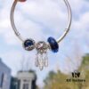 Pandora Pandora Blue Dream Catcher New Arrival! Made with counter materials, perfectly crafted one-to-one, quality comparable to counter! Brilliant blue faceted glass, sparkling snowflake ❄ cat's eye, meaningful dream catcher pendant paired with classic heart 💗 snake bone chain design. S925 silver comes with counter packaging! 🍃🌺