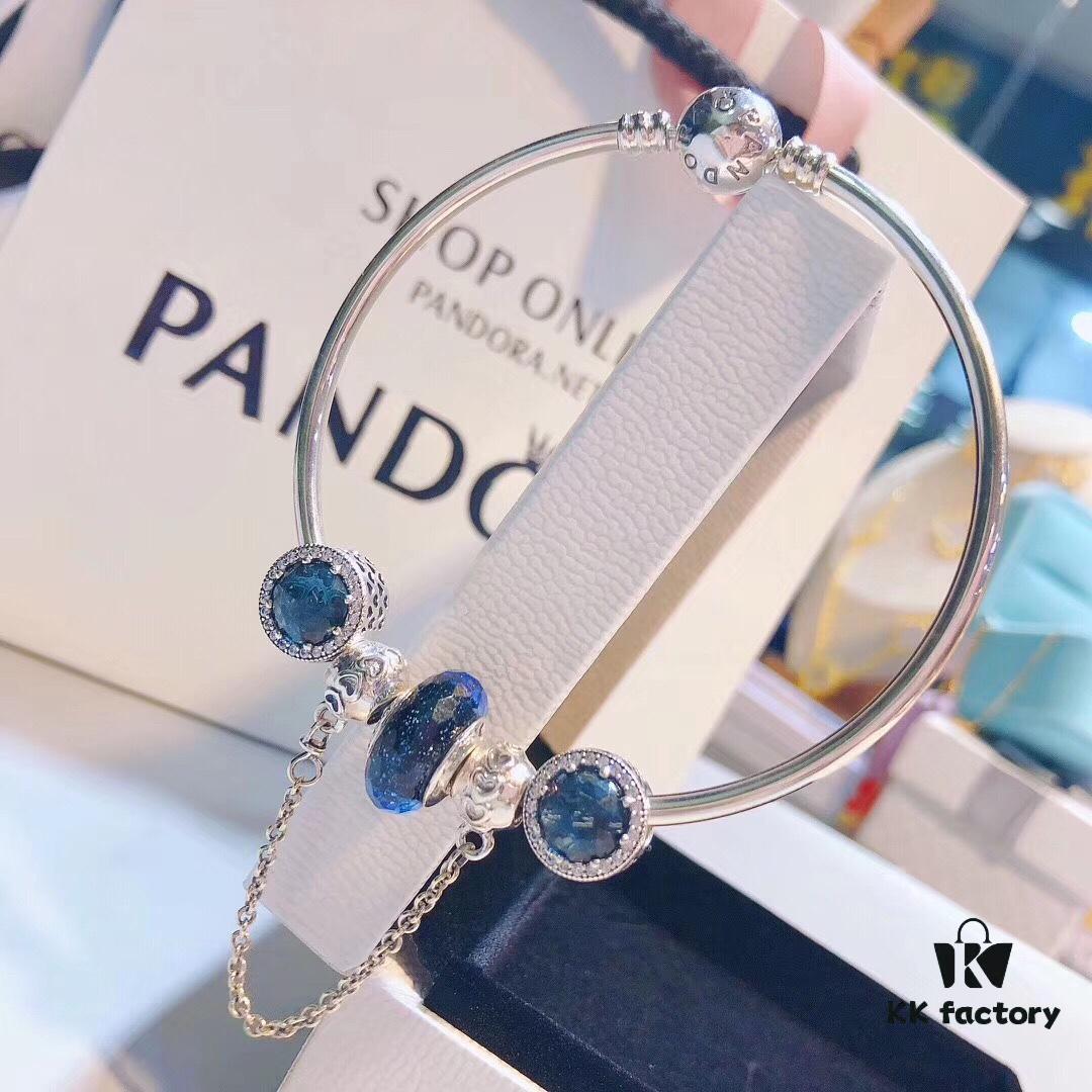Pandora Pandora Brilliant Blue Heart Chain New Arrival!