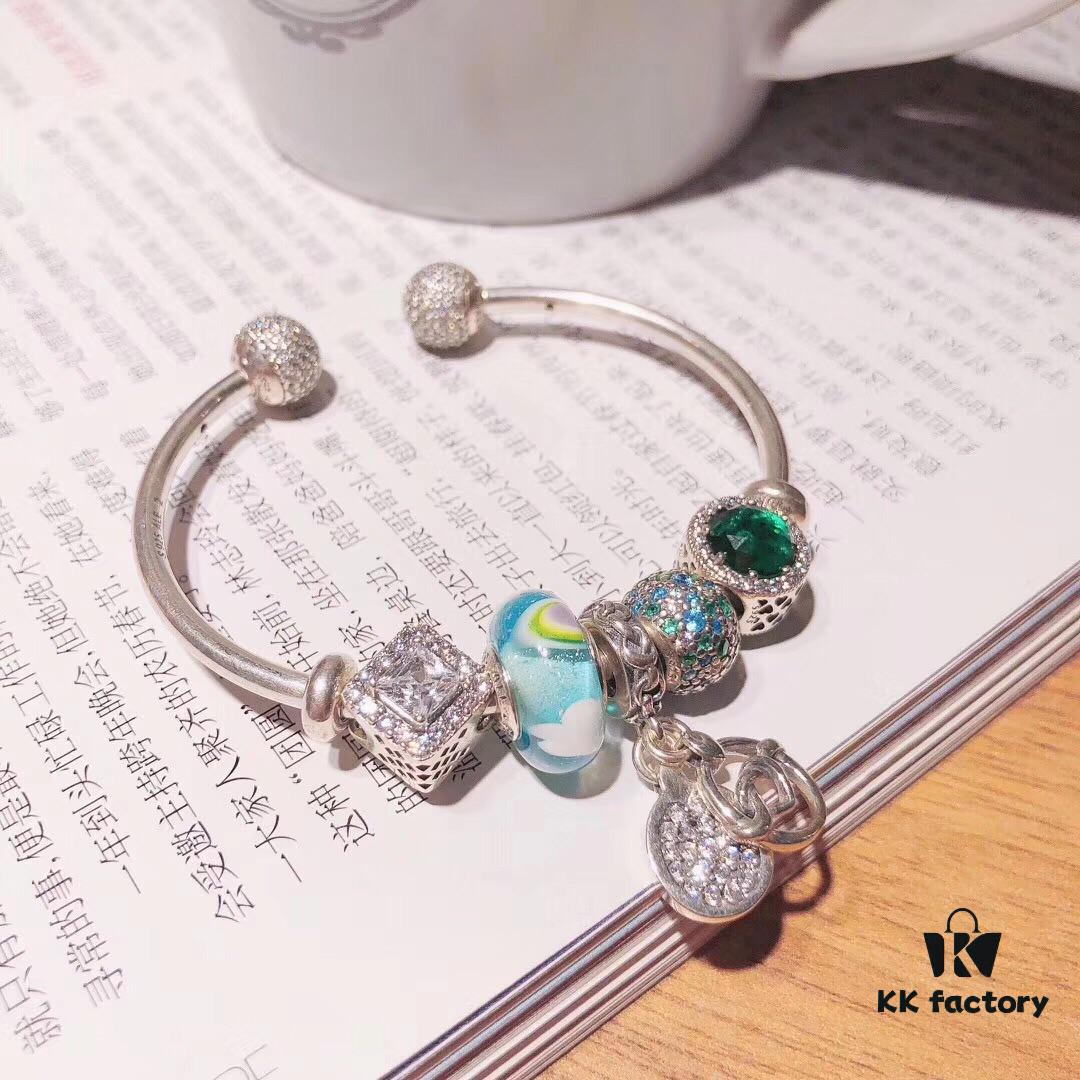 Pandora Rainbow Love New Arrival! High-Quality Replica with Original Materials, Featuring Colorful Glass Beads, Sparkling Green Charms, Square Cat's Eye, and Diamond-Cut Green Cat's Eye Pendant Symbolizing Beautiful Love