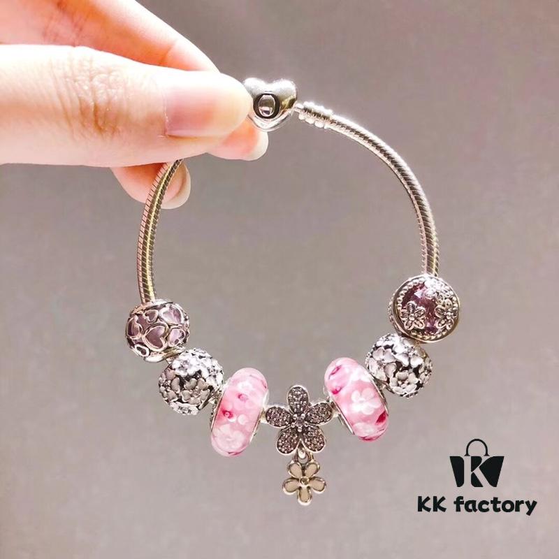 Pandora Pink Peach Blossom, Drifting Affection 🌺 New Arrival! Perfectly Crafted with Authentic Materials, One-to-One Replica, Quality Comparable to Retail Store Version! Featuring Peach Blossom Glass Bead, Cherry Blossom Cat's Eye Pearl, Pink Entwined Love Charm, White Daisy Bead, and Fully Diamond-Paved Daisy Flower Pendant. Made in S925 Silver with Official Retail Packaging!