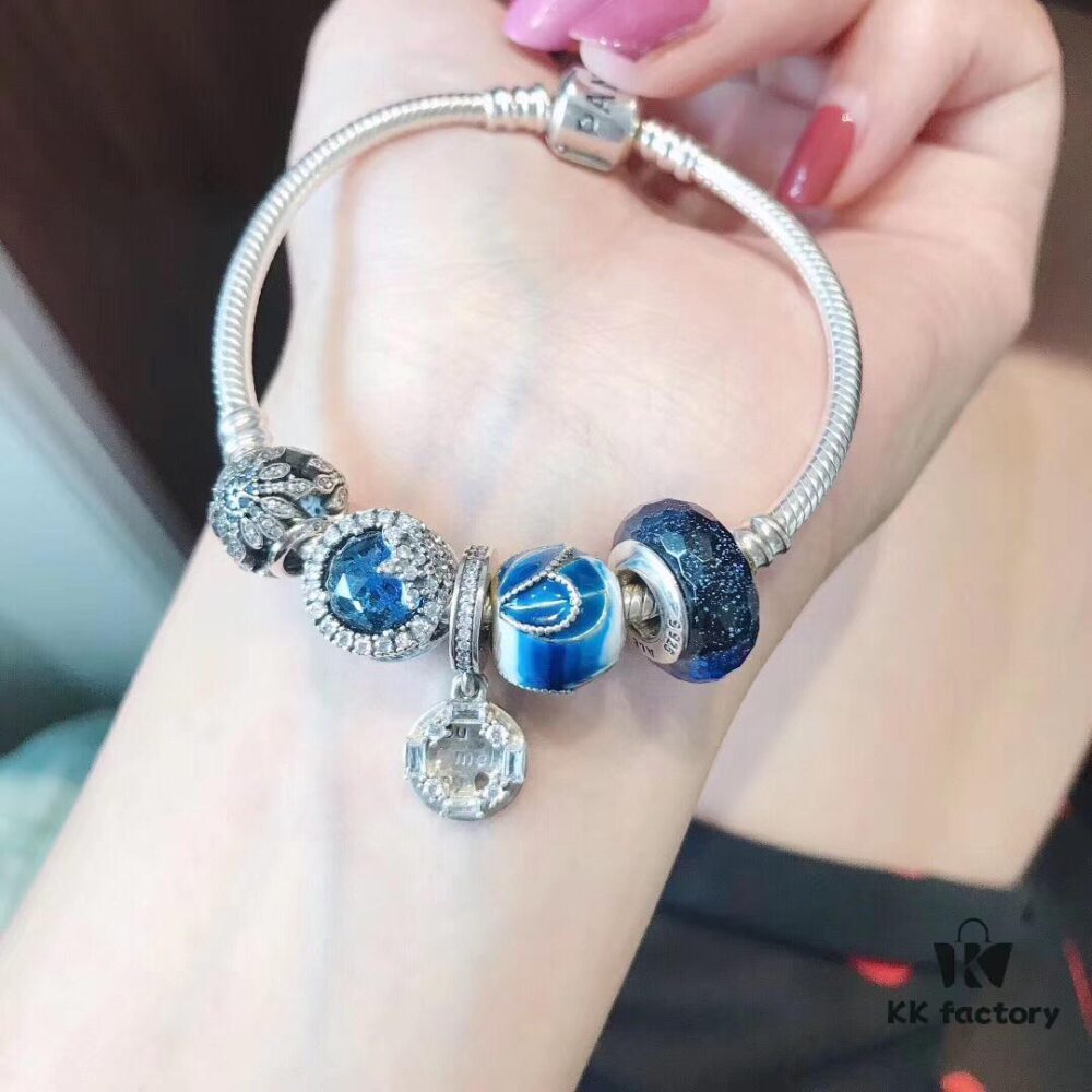 Pandora Pandora Brilliant Blue Ice Crystal New Arrival! Made with counter materials, one-to-one perfect craftsmanship, quality comparable to official counter!