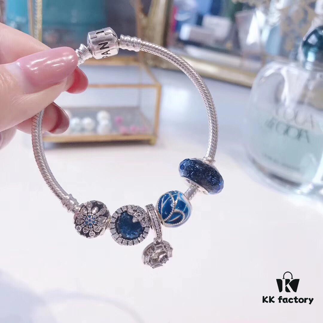 Pandora Pandora Brilliant Blue Ice Crystal New Arrival! Made with counter materials, one-to-one perfect craftsmanship, quality comparable to official counter!