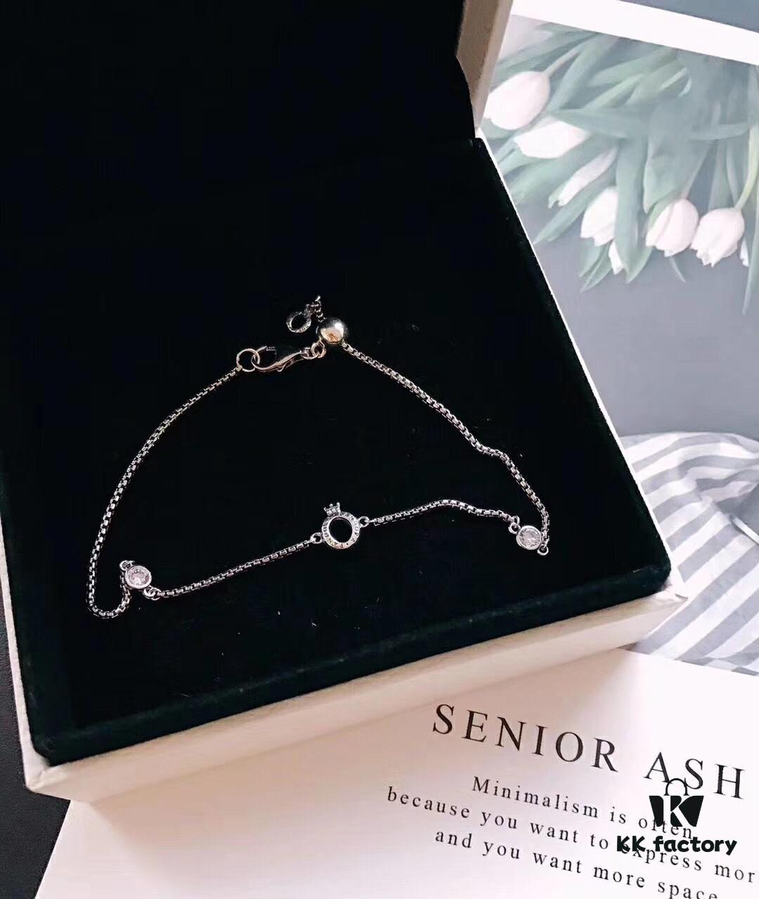 Pandora 👑 New Crown Bracelet and Stud Earrings Set