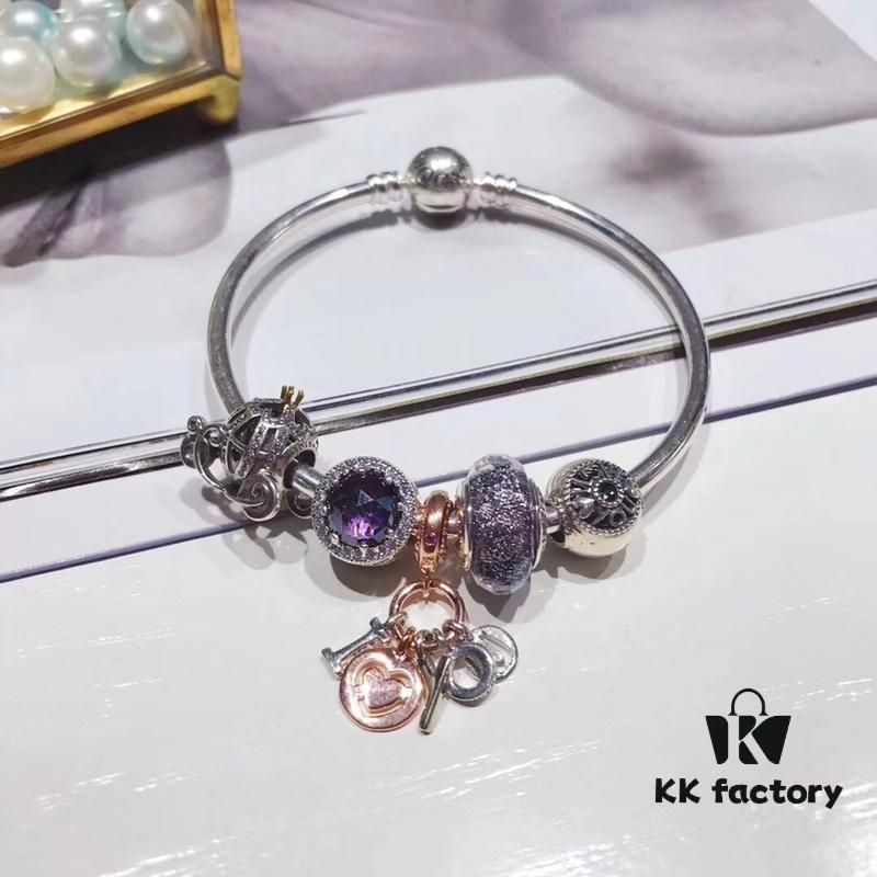 Pandora Pandora Silver Wire Purple Love New Arrival! Highest Quality on Market, Supports Counter Cleaning! Made with Counter Materials for Perfect One-to-One Replication! Imported Original Thai Silver Wire Shining Purple Glass, Sparkling Purple Cat's Eye, Fairy Tale Pumpkin Carriage, I Love You Bead, Rose Love Pendant, Deep Love Forever in the Heart. S925 Silver Comes with Official Packaging!