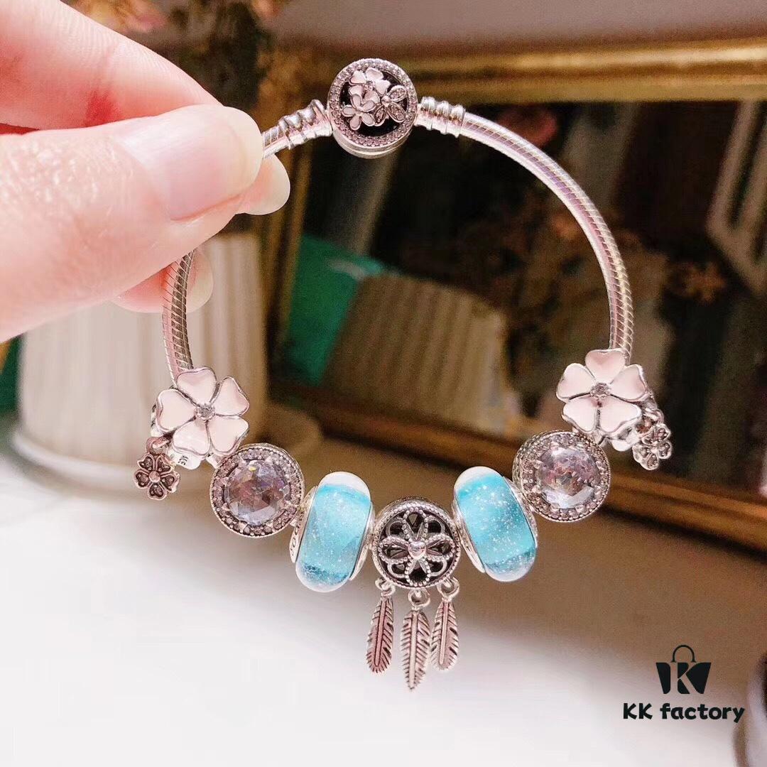 Pandora Night Glow Mint Dreamcatcher Necklace – High-Quality Reproduction with Authentic Materials