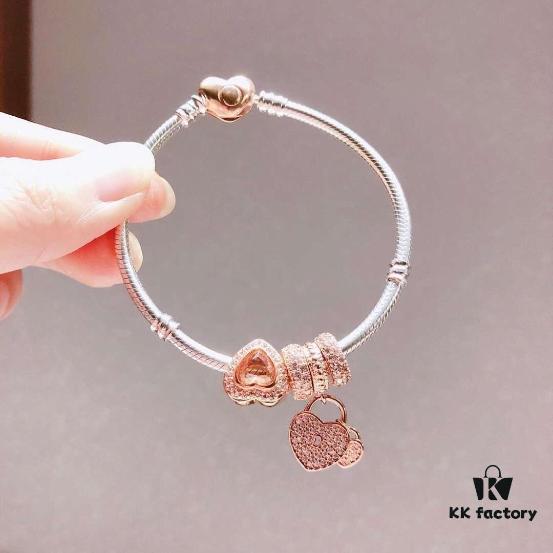 Pandora Rose Shining Heart New Arrival! ZP Material, Exquisite Craftsmanship, Quality Comparable to ZP! Rose Pink Heart with Sparkling Double Hearts, Comes with Packaging!